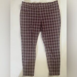 No Boundaries White and Red Chinos Tailored Fit